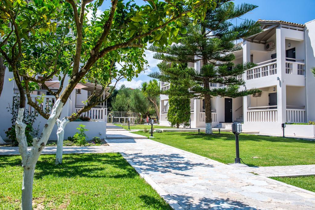 تسيليفي Trianon Studios المظهر الخارجي الصورة