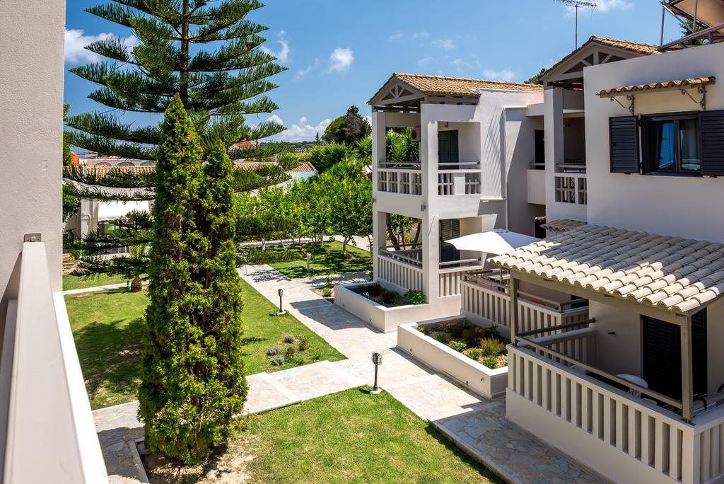 تسيليفي Trianon Studios المظهر الخارجي الصورة