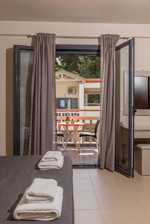 تسيليفي Trianon Studios المظهر الخارجي الصورة